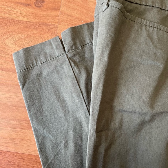 LOFT crop pants - Picture 3 of 4